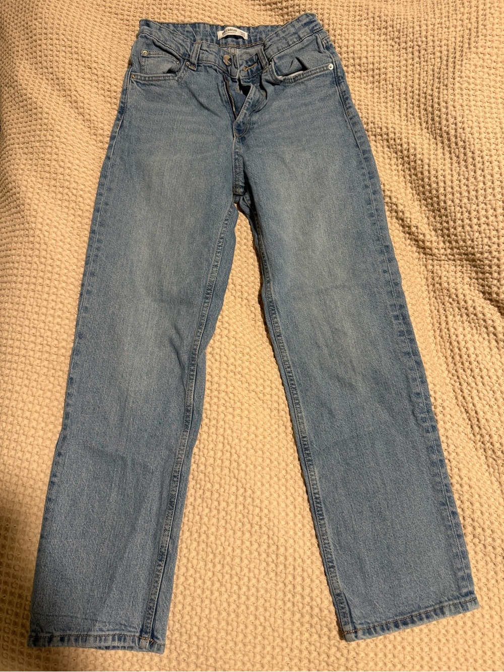 Pull&Bear Women's High Rise Light Blue Straight-Leg Jeans